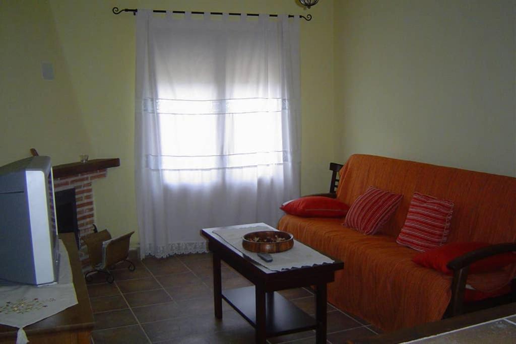 Apartamento Las Eras Hontanares  ภายนอก รูปภาพ